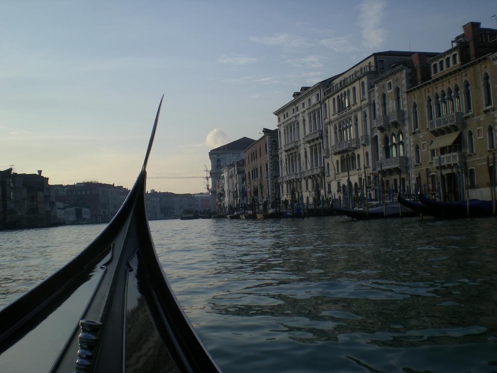Ai Sognatori Bed & Breakfast Venesia Ruang foto