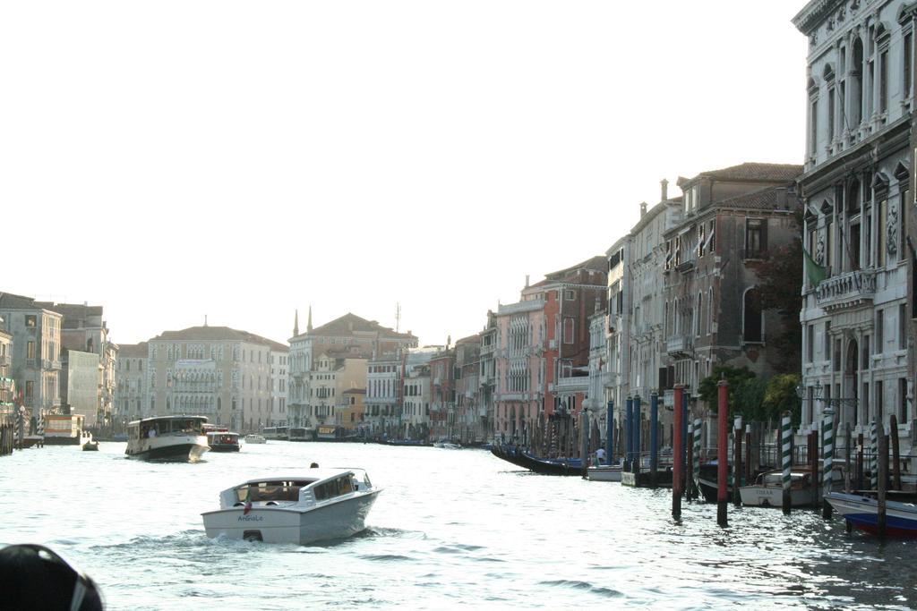 Ai Sognatori Bed & Breakfast Venesia Ruang foto