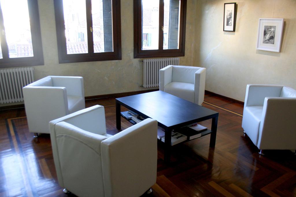 Ai Sognatori Bed & Breakfast Venesia Ruang foto