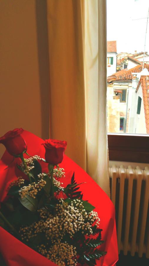 Ai Sognatori Bed & Breakfast Venesia Bagian luar foto