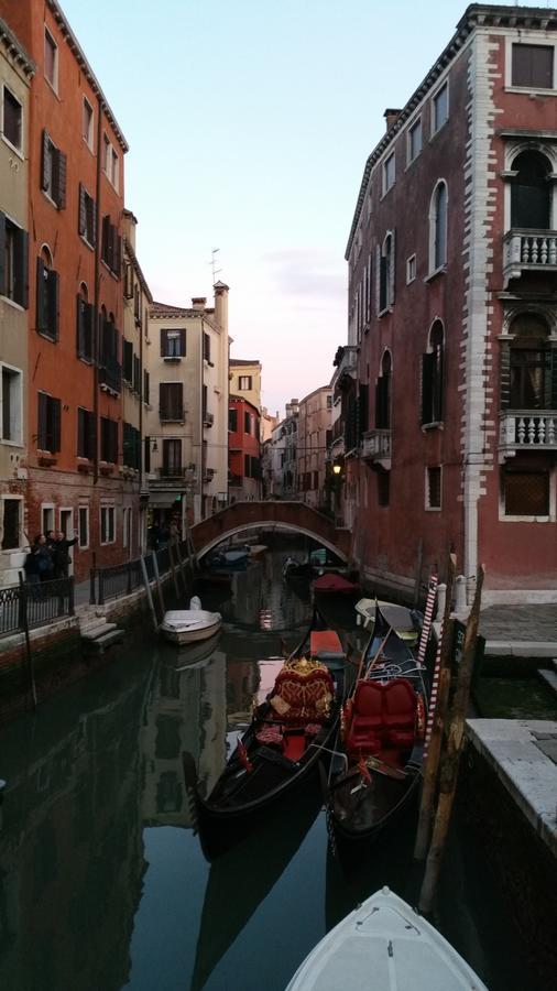 Ai Sognatori Bed & Breakfast Venesia Bagian luar foto